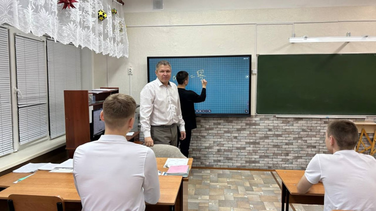 🎉 Поздравляем с победой! 🎉.